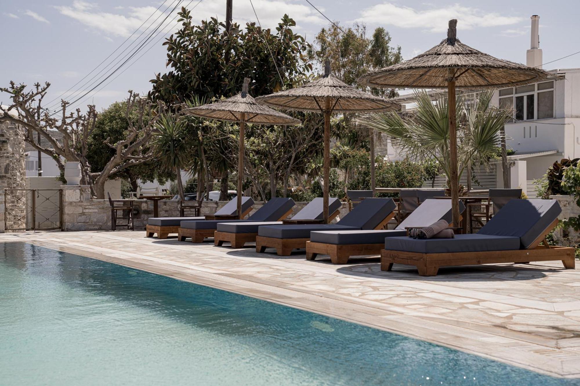 Christiana Aparthotel