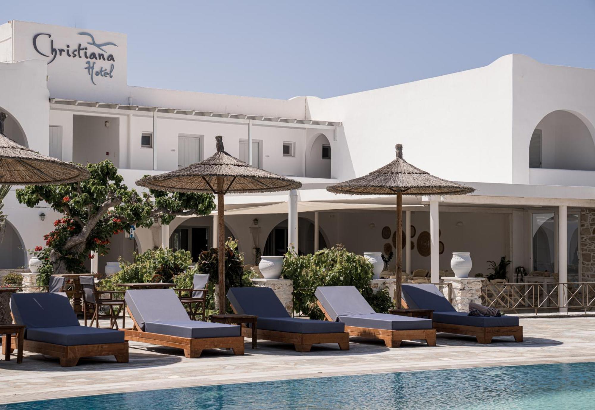 Christiana Aparthotel 3*
