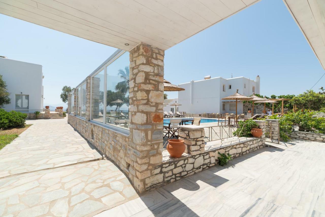 Christiana Aparthotel Ambelas
